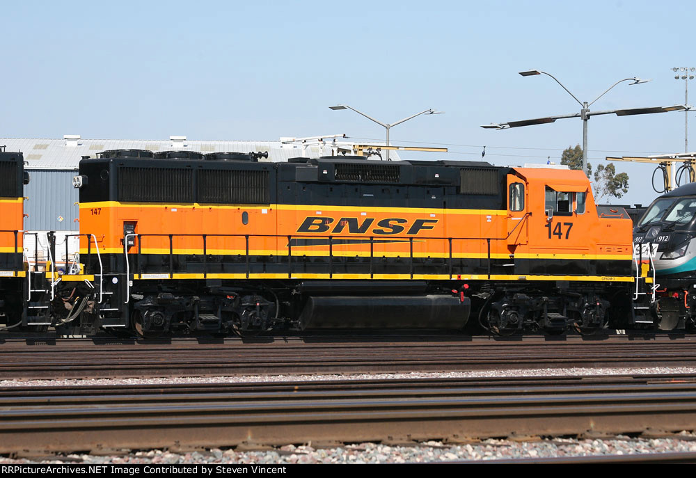 BNSF GP60M #147